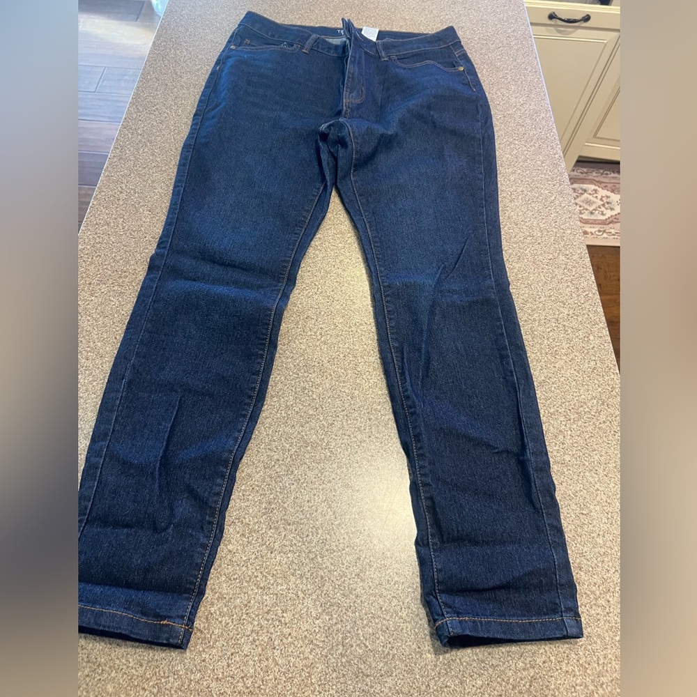 Time and Tru women's Dark Blue Straight Jeans